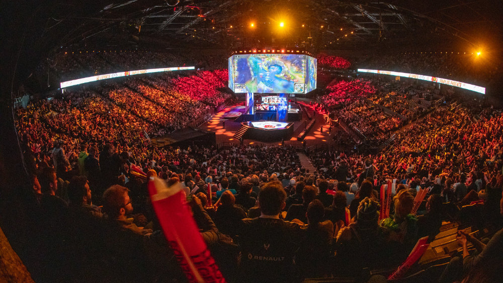 这比回头看更好，直接称其为失败！ Team WE 的中路和打野诗人是休息前后两个不同的队伍，而 LGD Gaming 取得了赛点